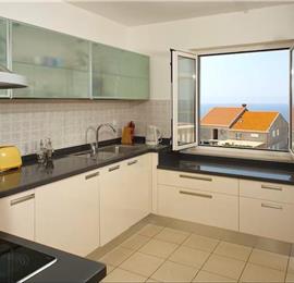 9 Bedroom Villa with Pool and Sea Views in Cavtat, sleeps 18